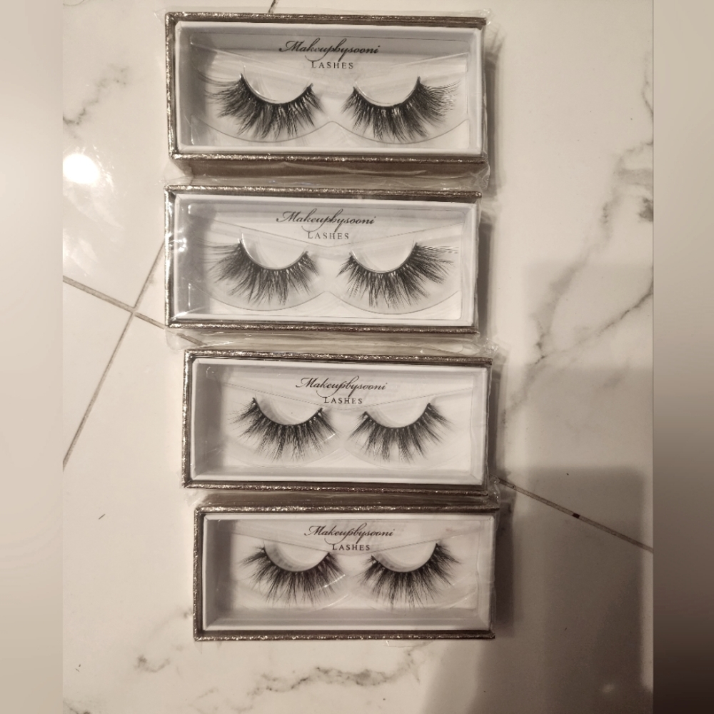 Makeup by Sooni Lashes
